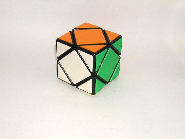 skewb_399