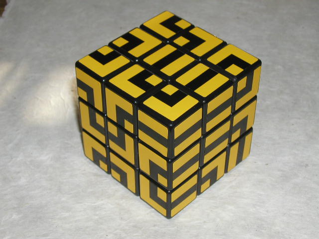 MAZE Cube